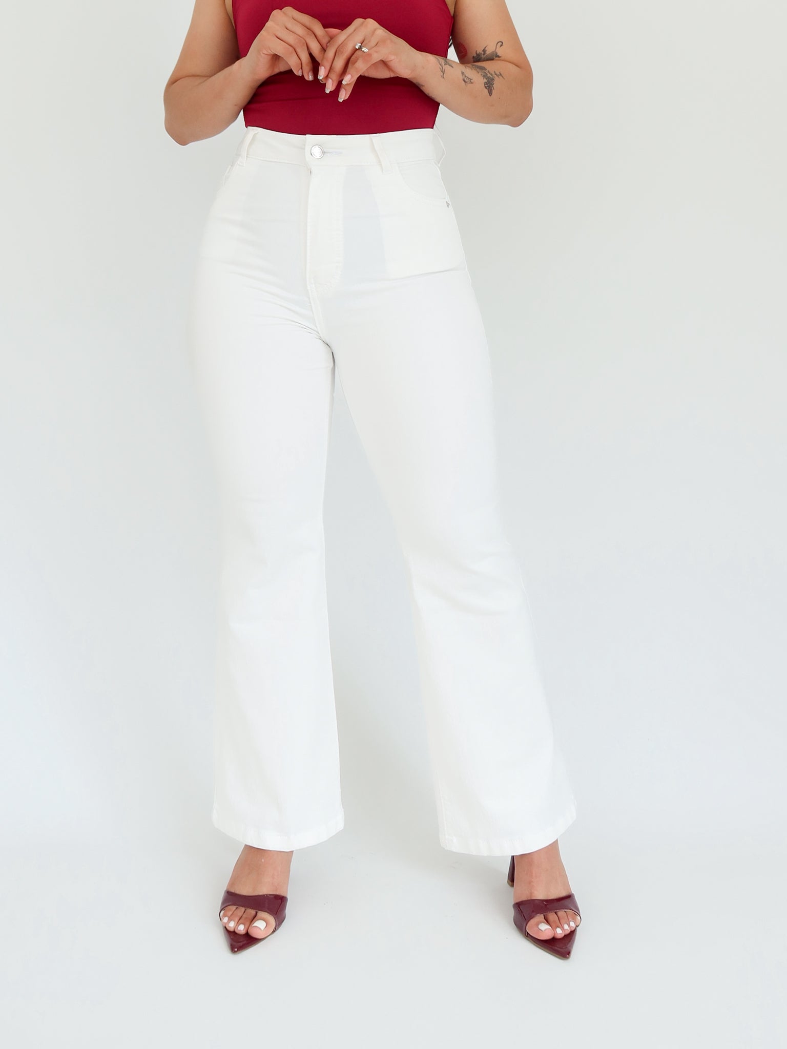 Mini bootcut jeans off white