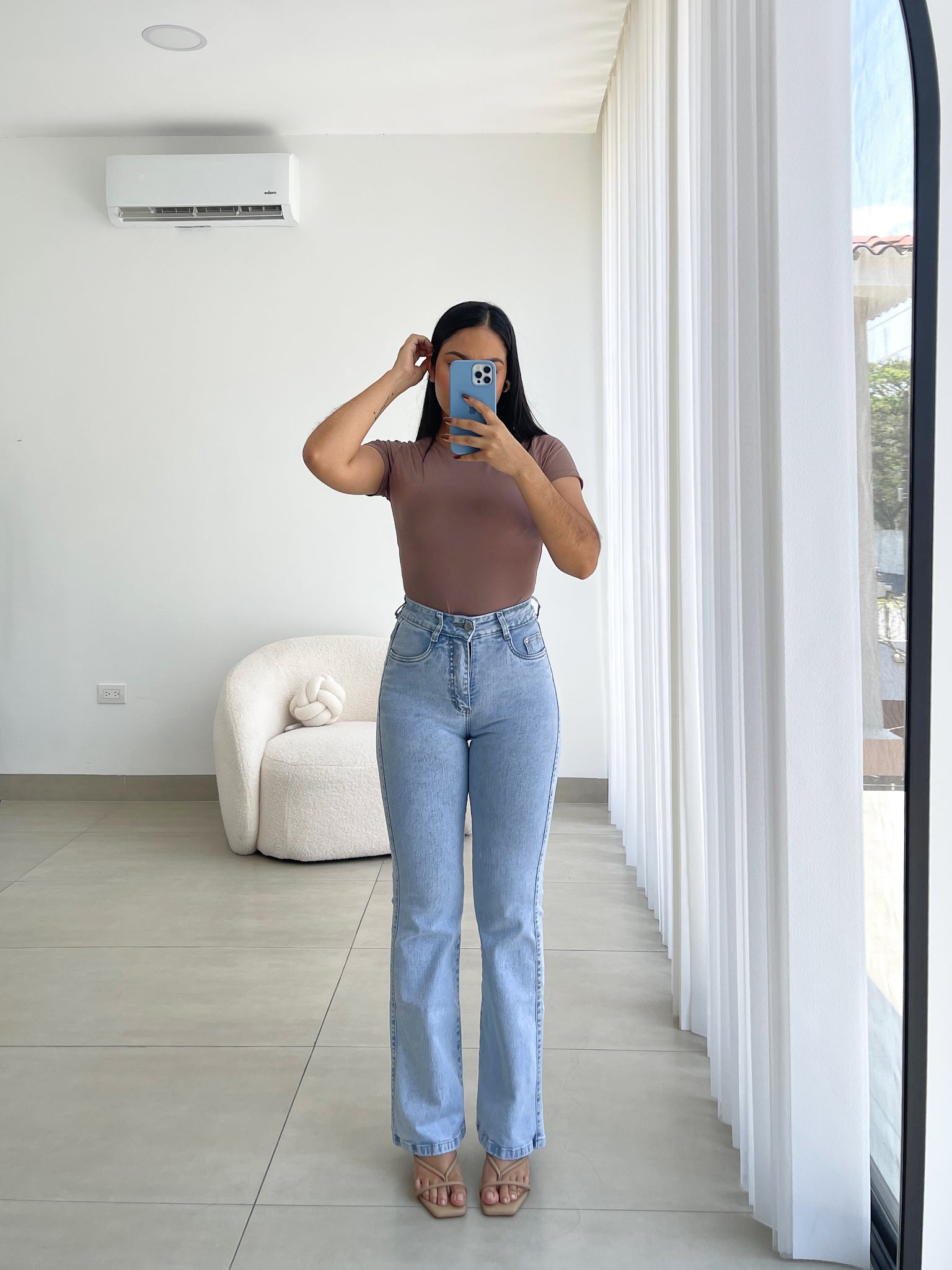 Bootcut regular jeans azul hielo