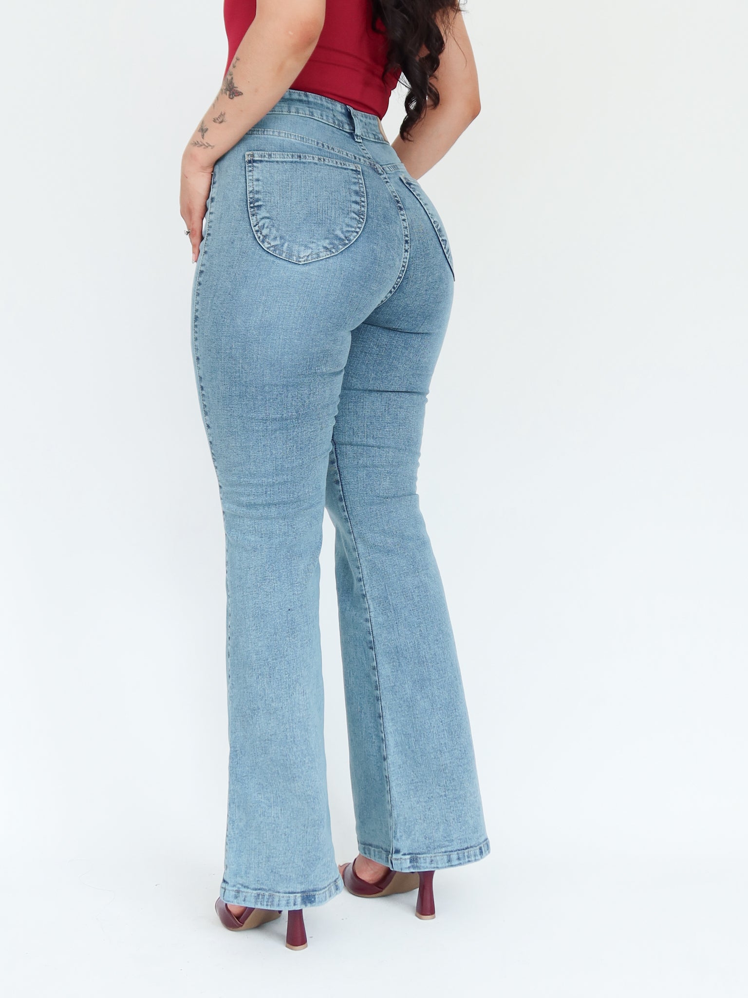 Bootcut regular jeans bigotes azul verdoso