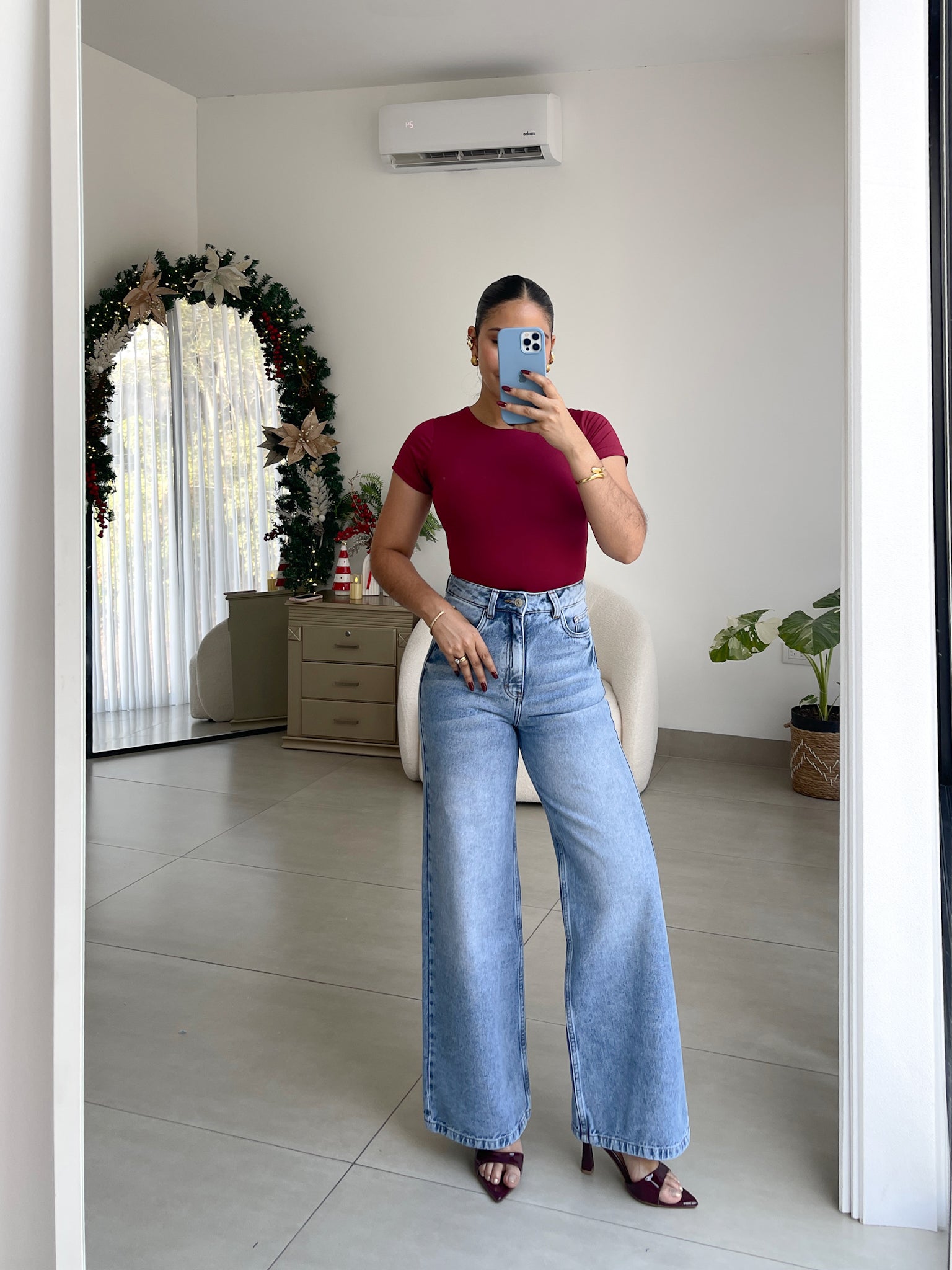 Wide leg regular jeans azul claro