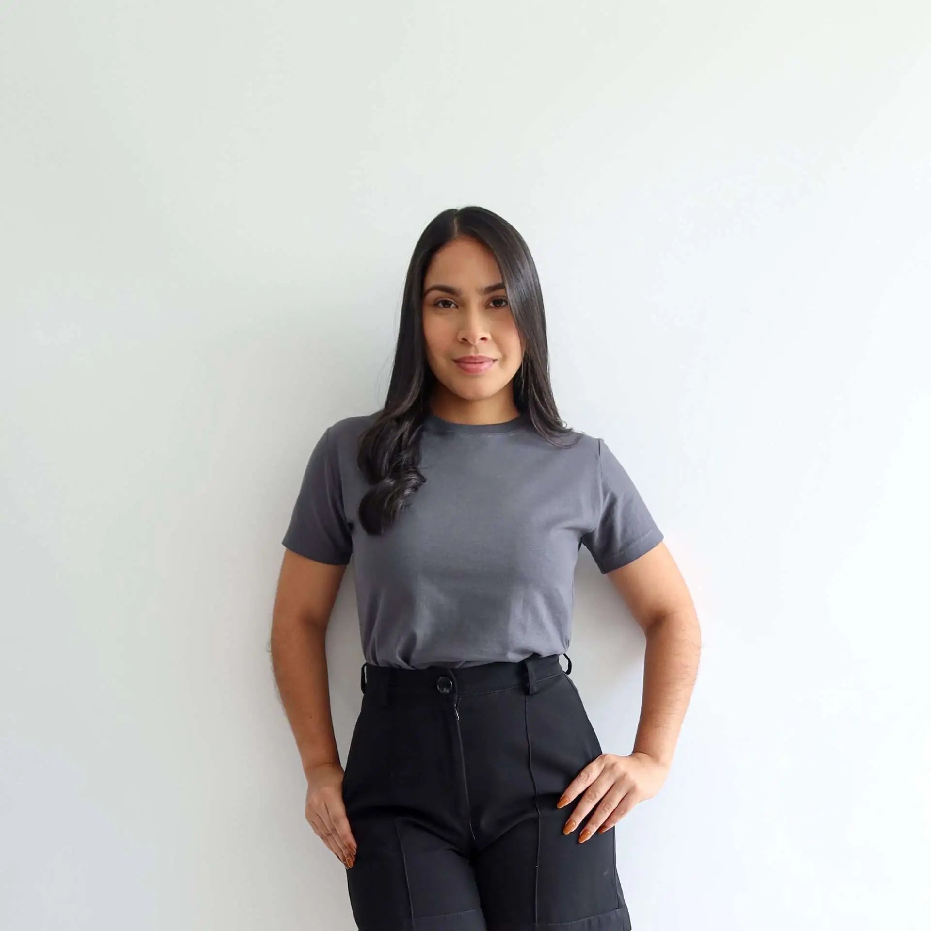 Camiseta basica gris