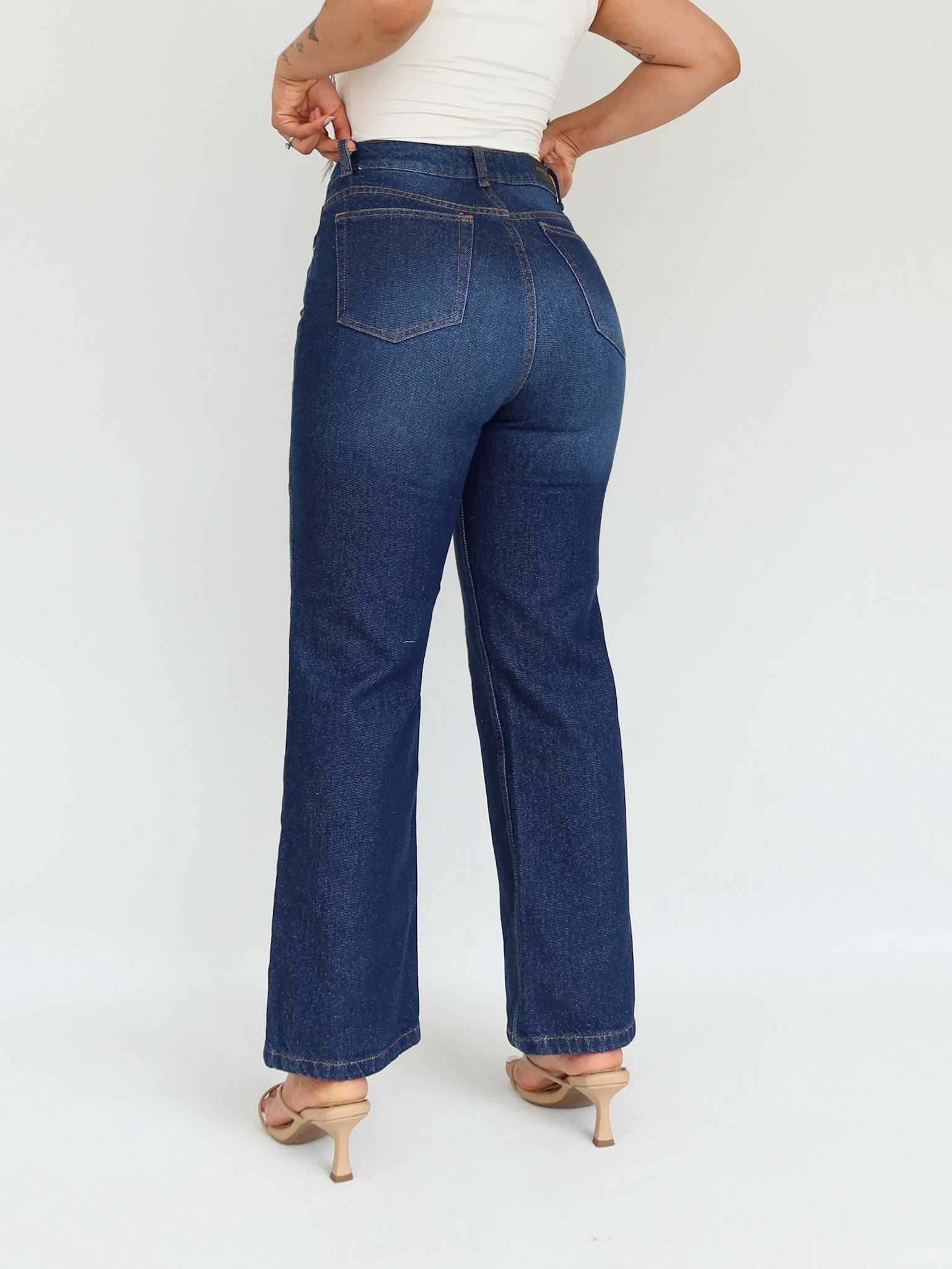 Mini mom straight jeans azul