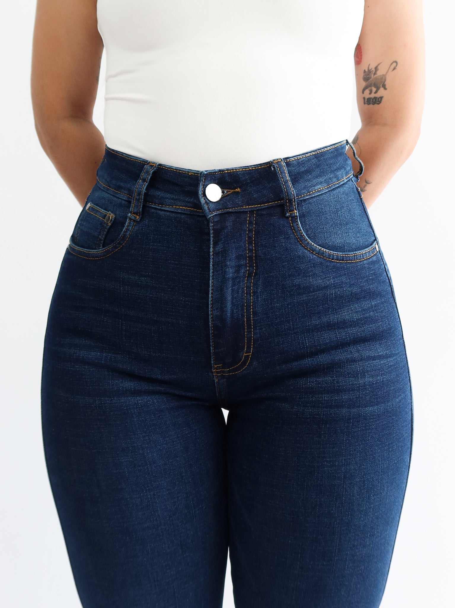 Bootcut jeans regular bigote azul oscuro