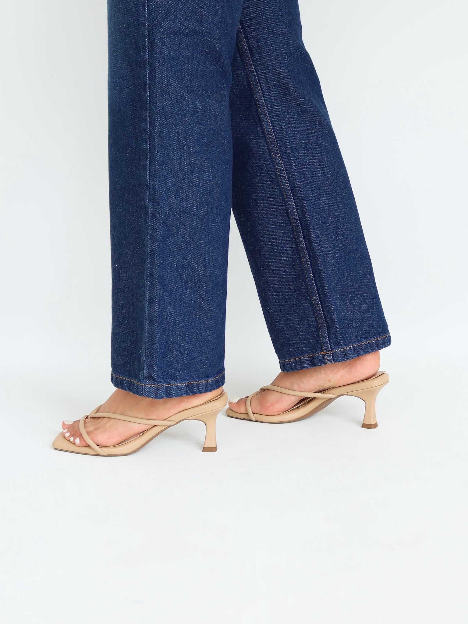 Mini mom straight jeans azul