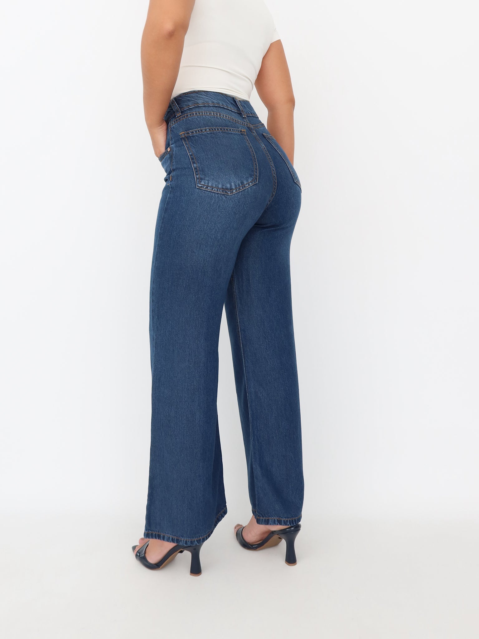 Mini wide leg jeans liviano azul jaspeado