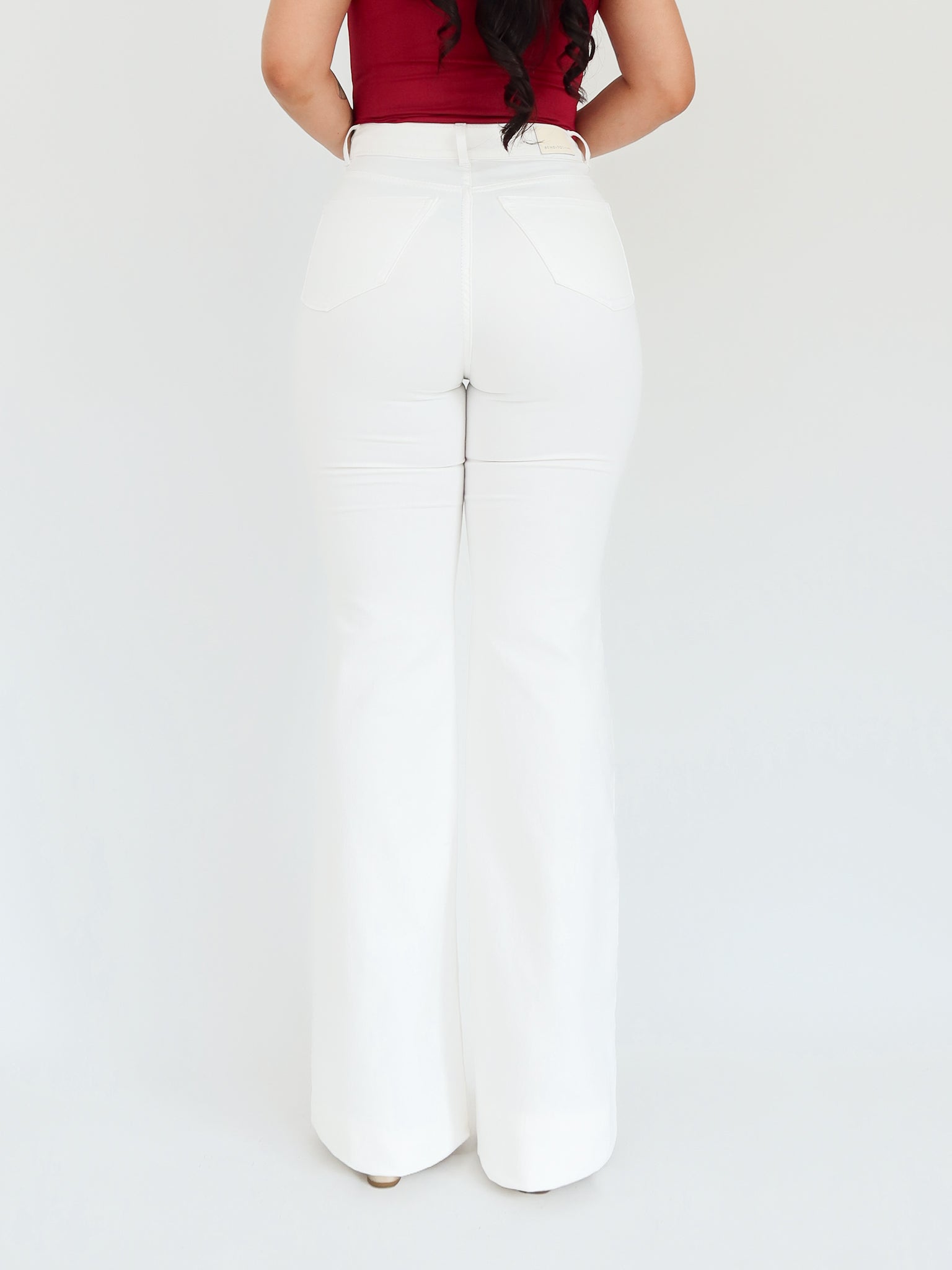 Bootcut long jeans off white