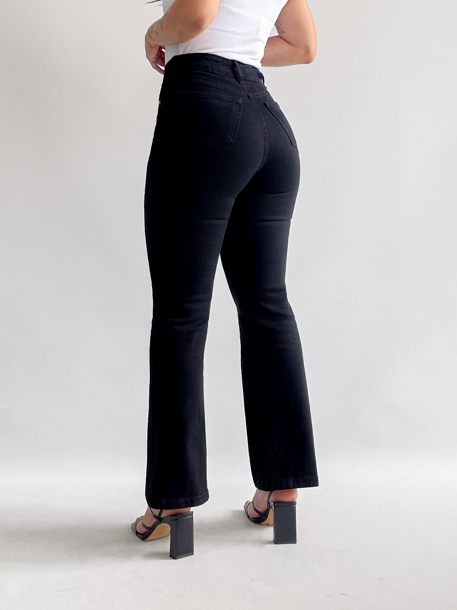 Mini bootcut jeans negro