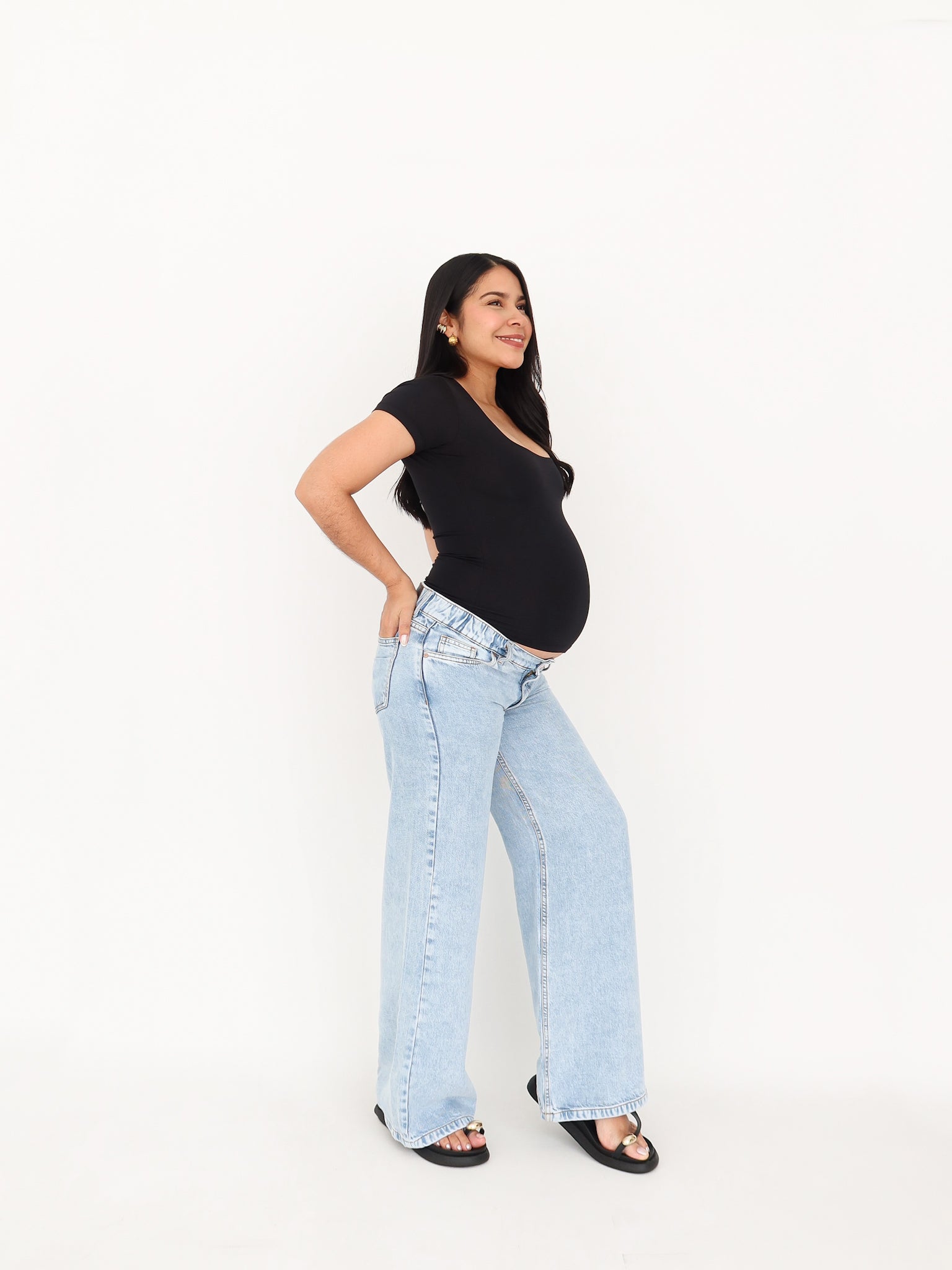 Wide leg jeans liviano regular tiro bajo y elástico