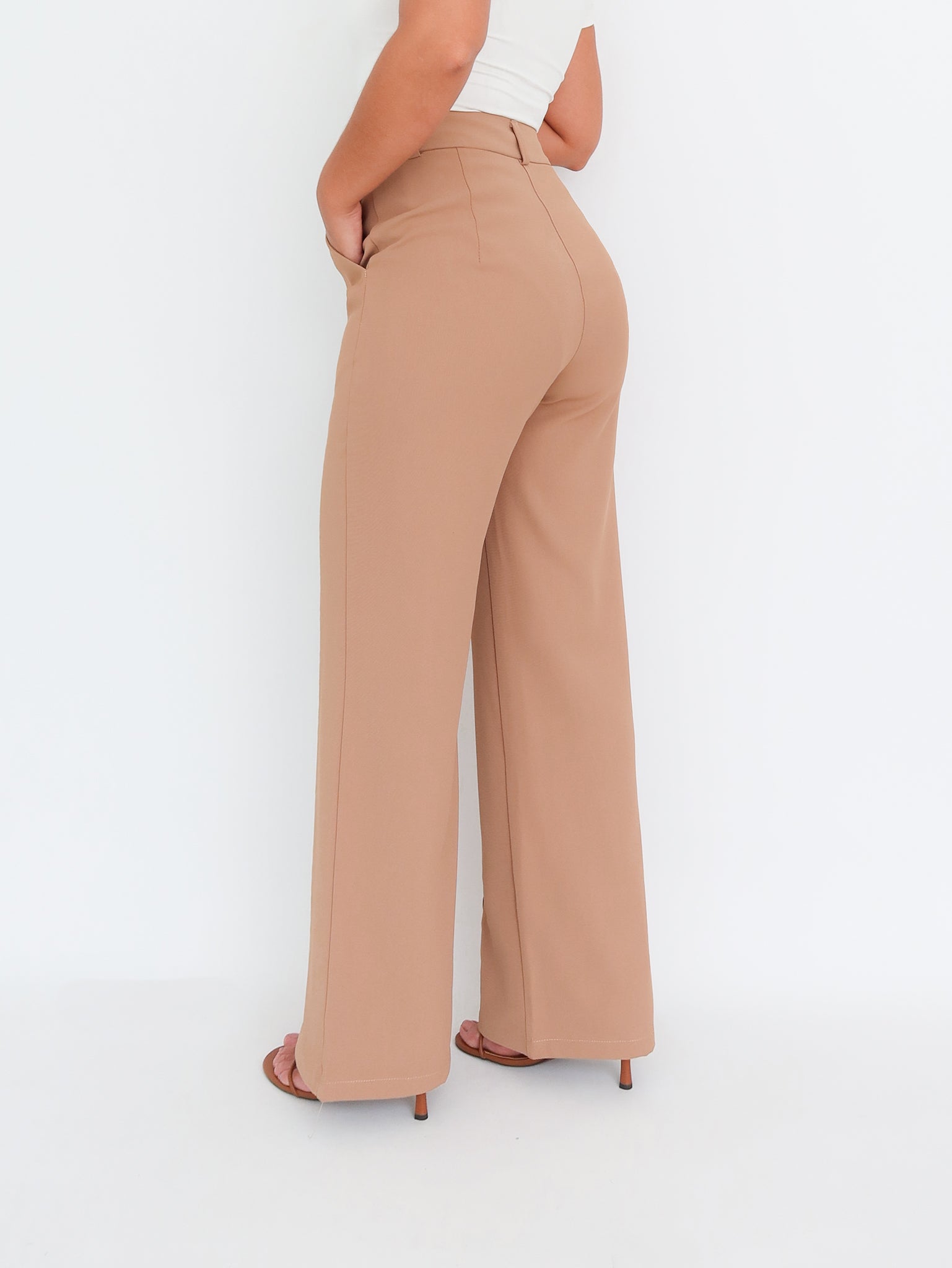 Straight pants vena camel