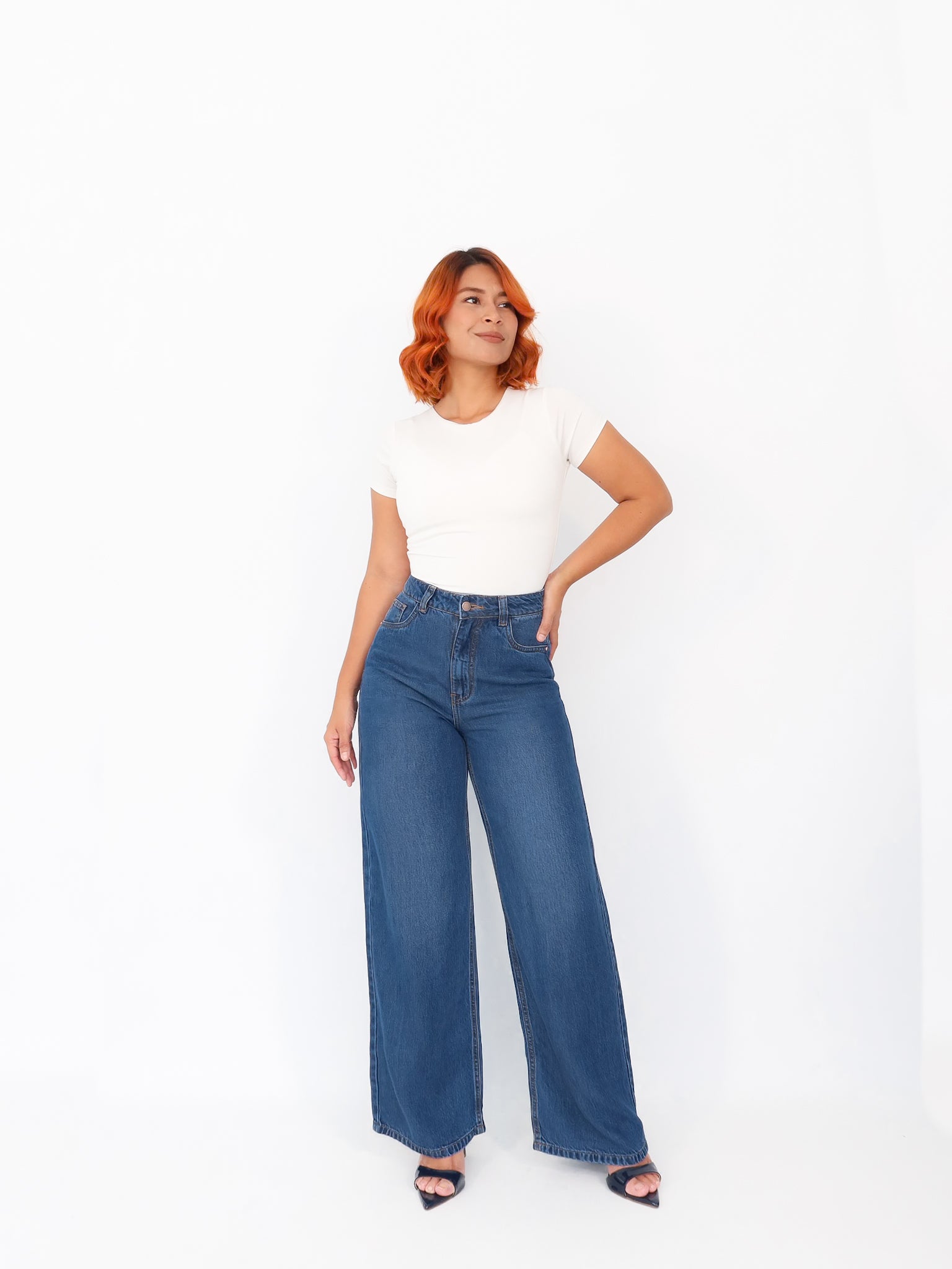 Wide leg regular jeans liviano azul jaspeado