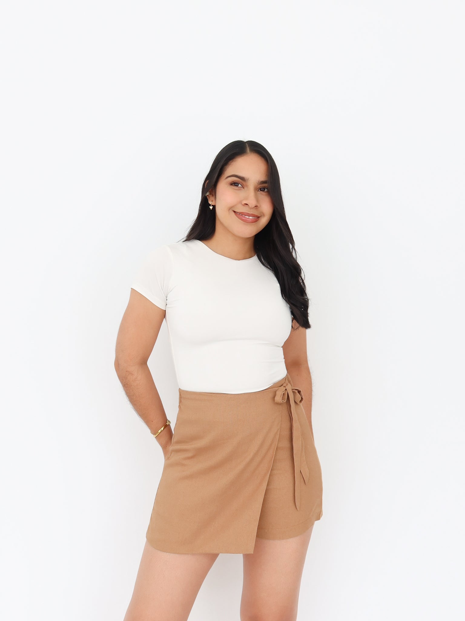 Falda short Mónaco camel