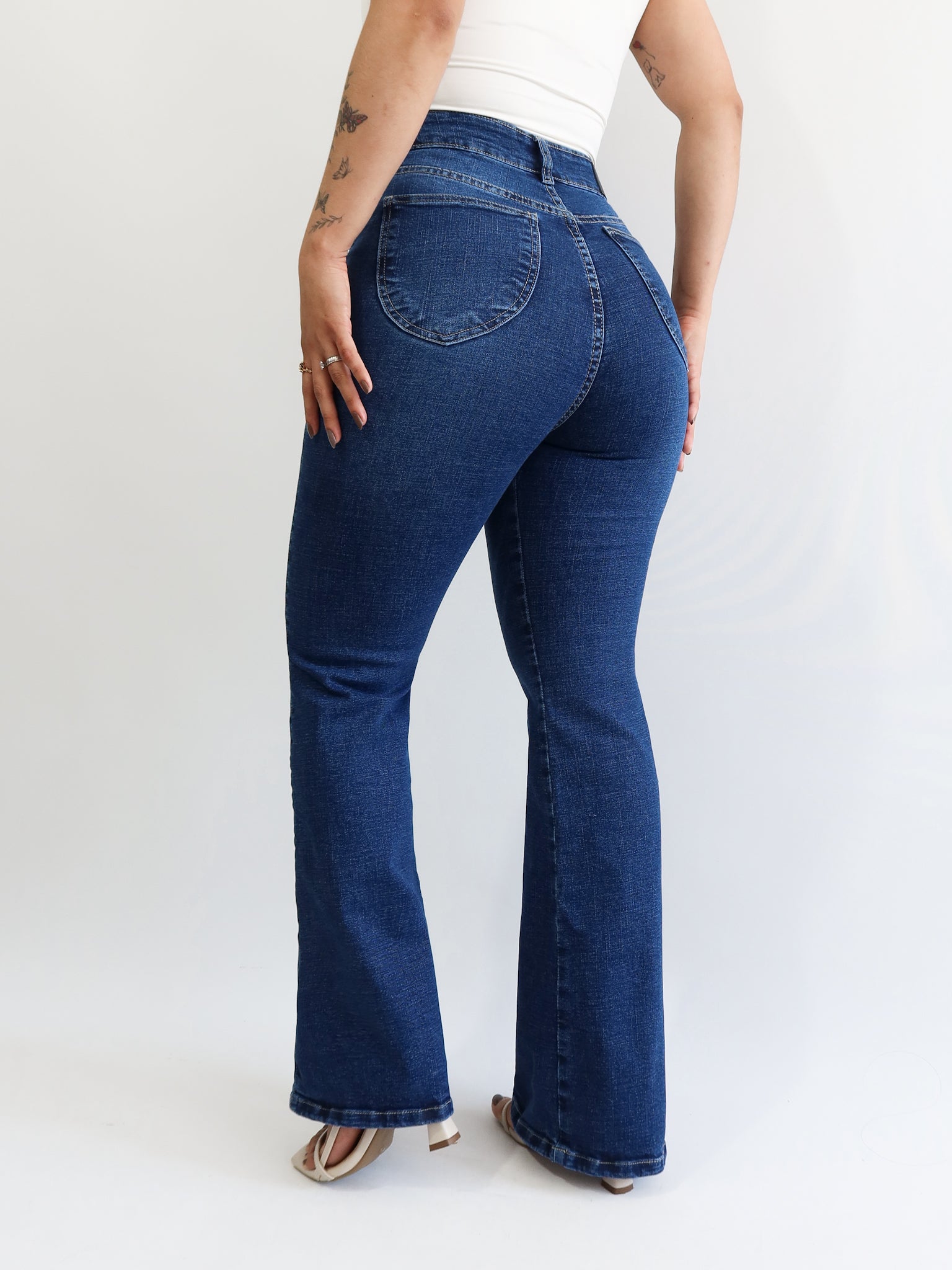 Bootcut jeans regular bigote azul