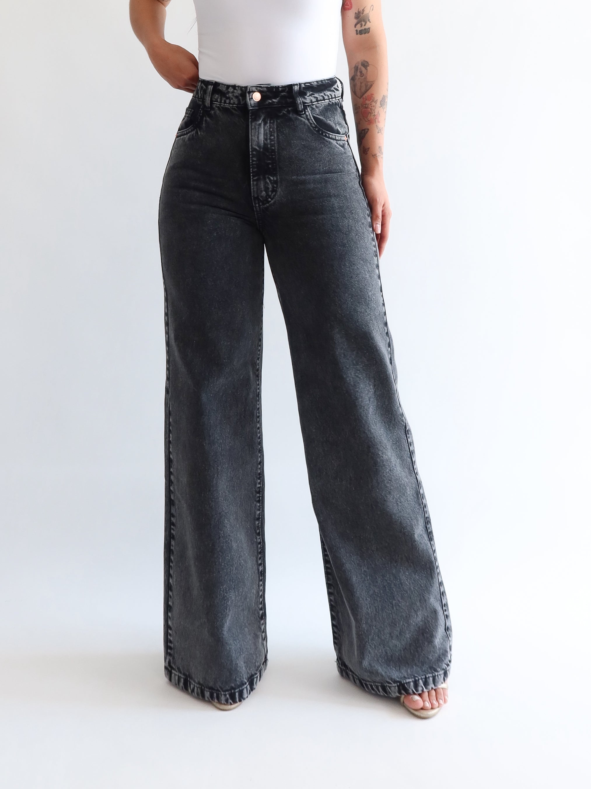 Wide leg jeans regular gris