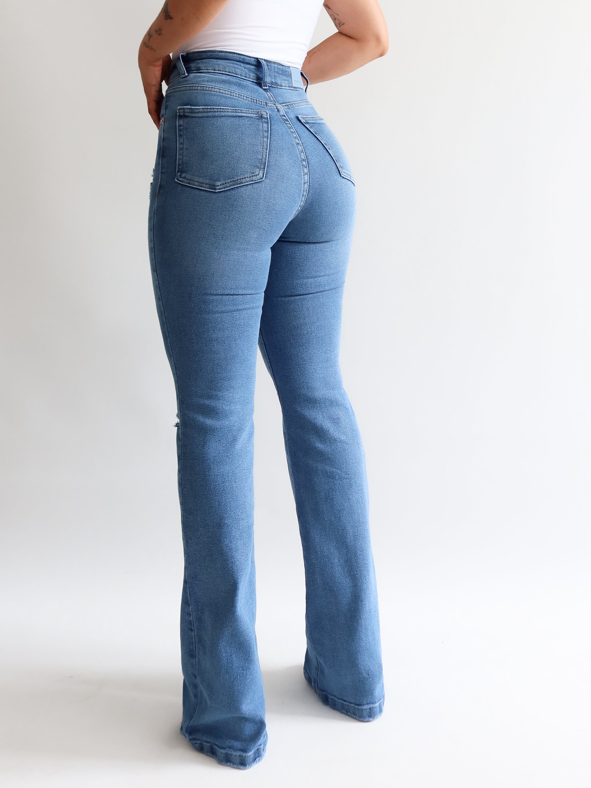 Boot cut jeans Destroyed long azul medio
