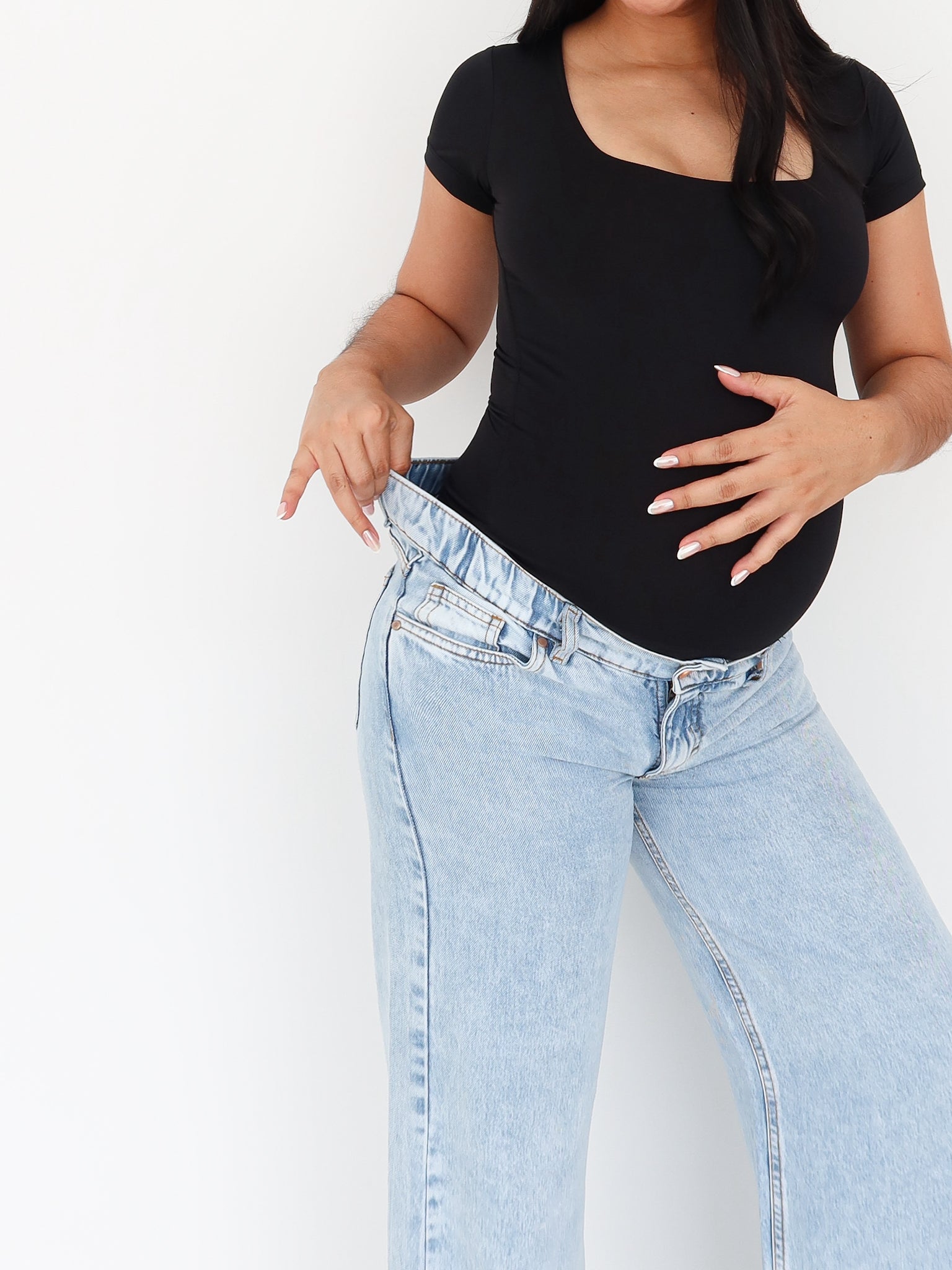 Wide leg jeans liviano regular tiro bajo y elástico