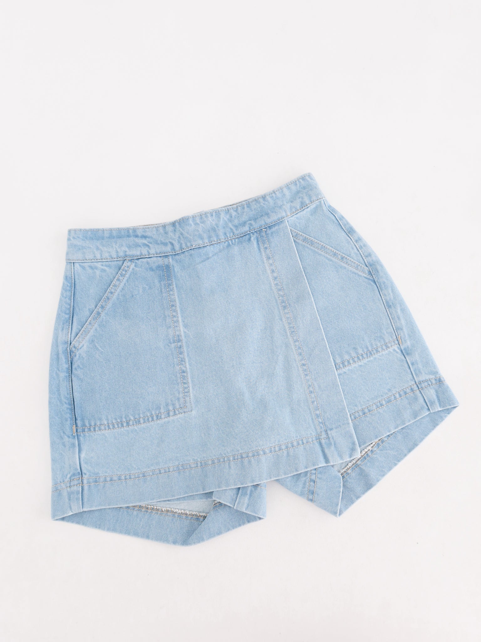 Falda short topacio azul hielo