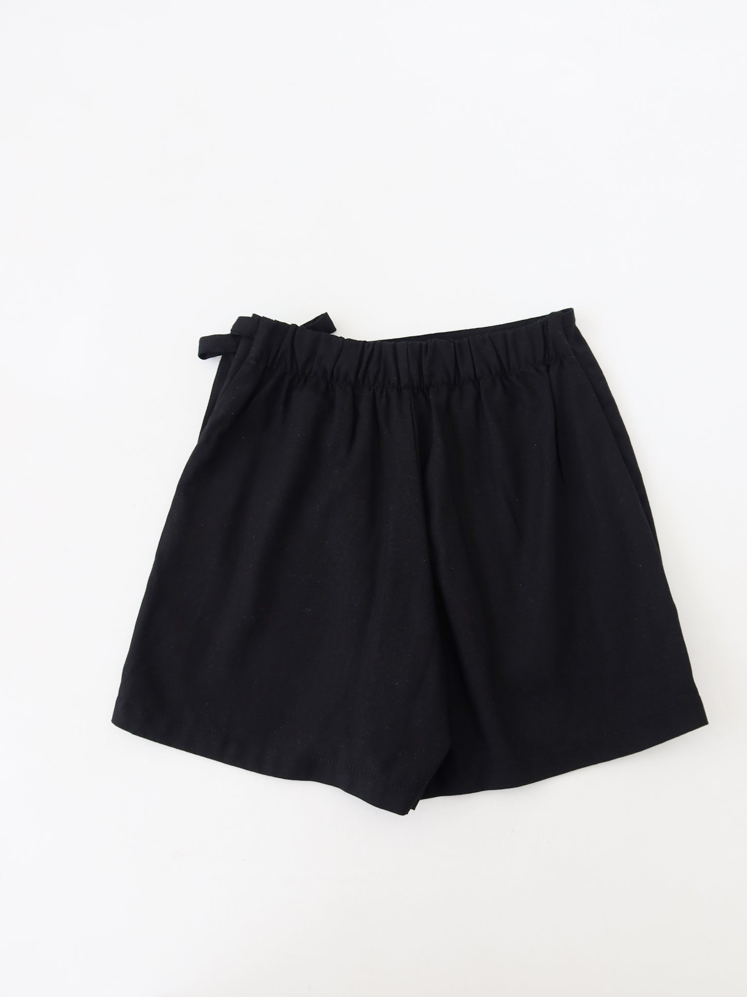 Falda short Mónaco negra