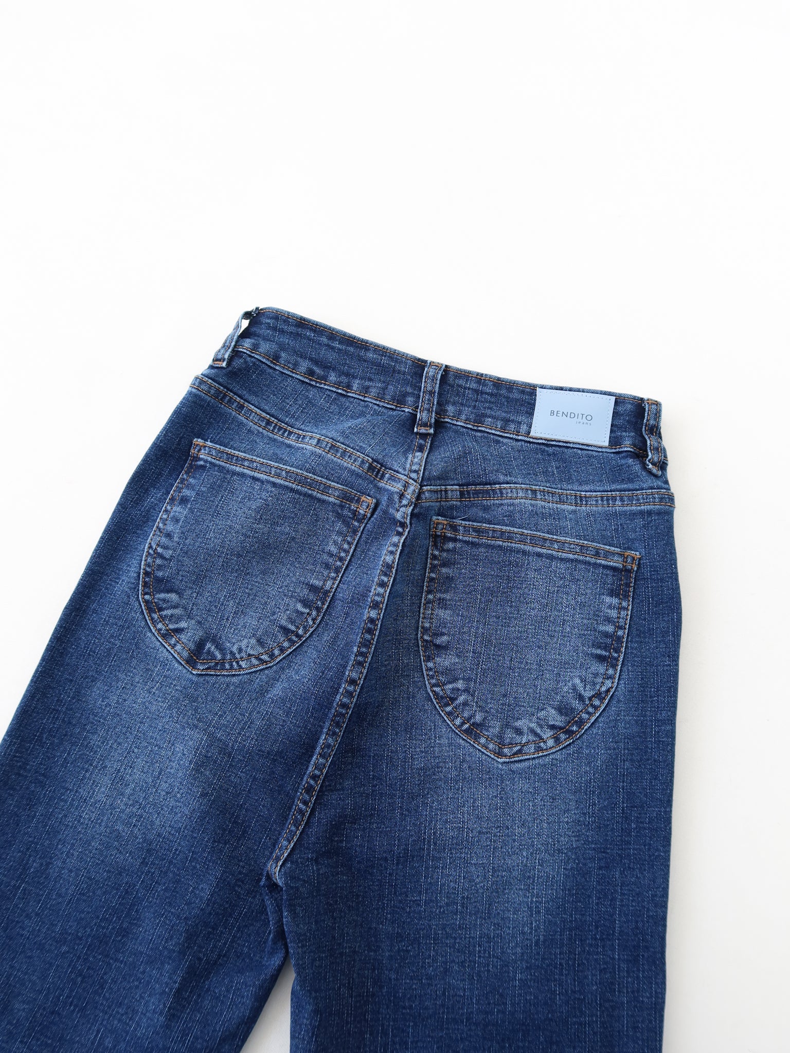 Mini flare jeans bigotes azul