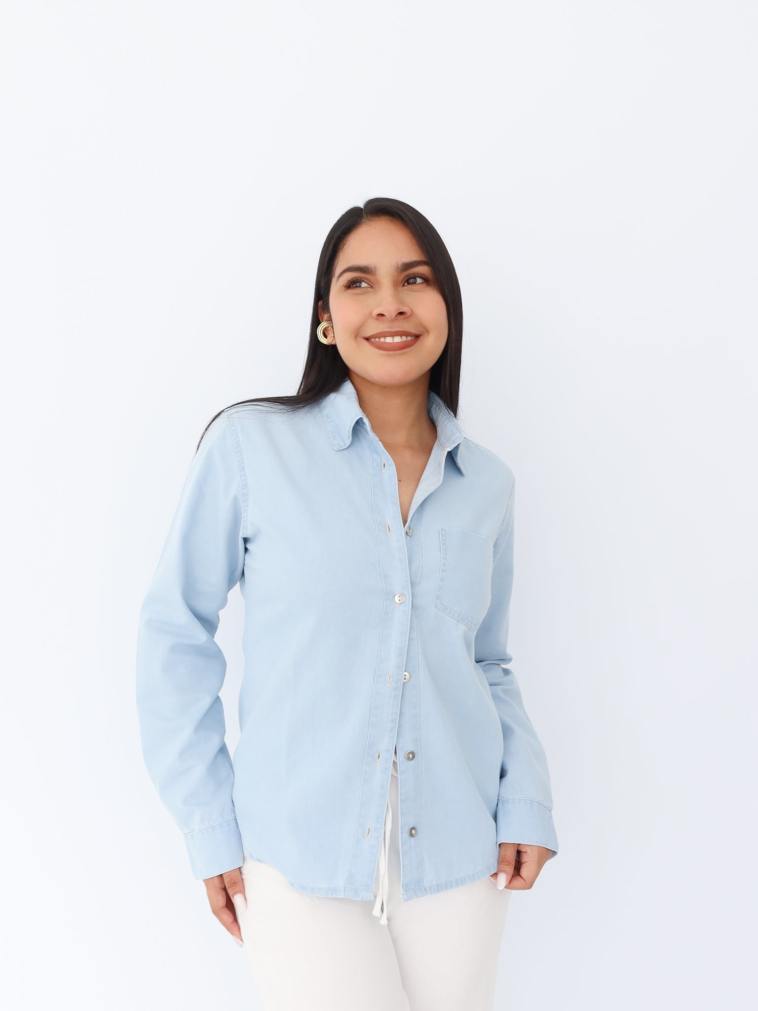 Camisa denim liviano celeste