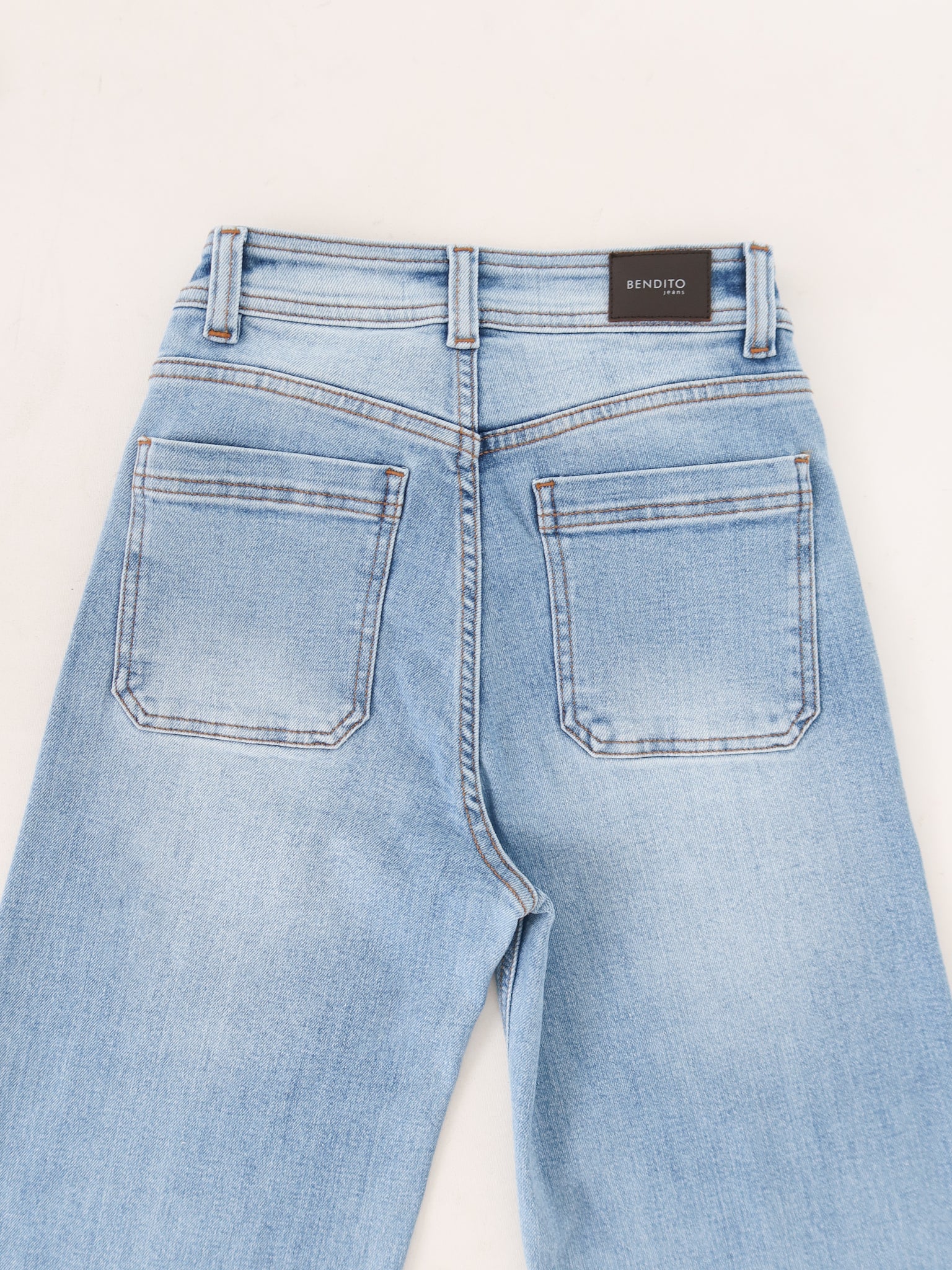 Mini wide leg jeans stretch azul claro