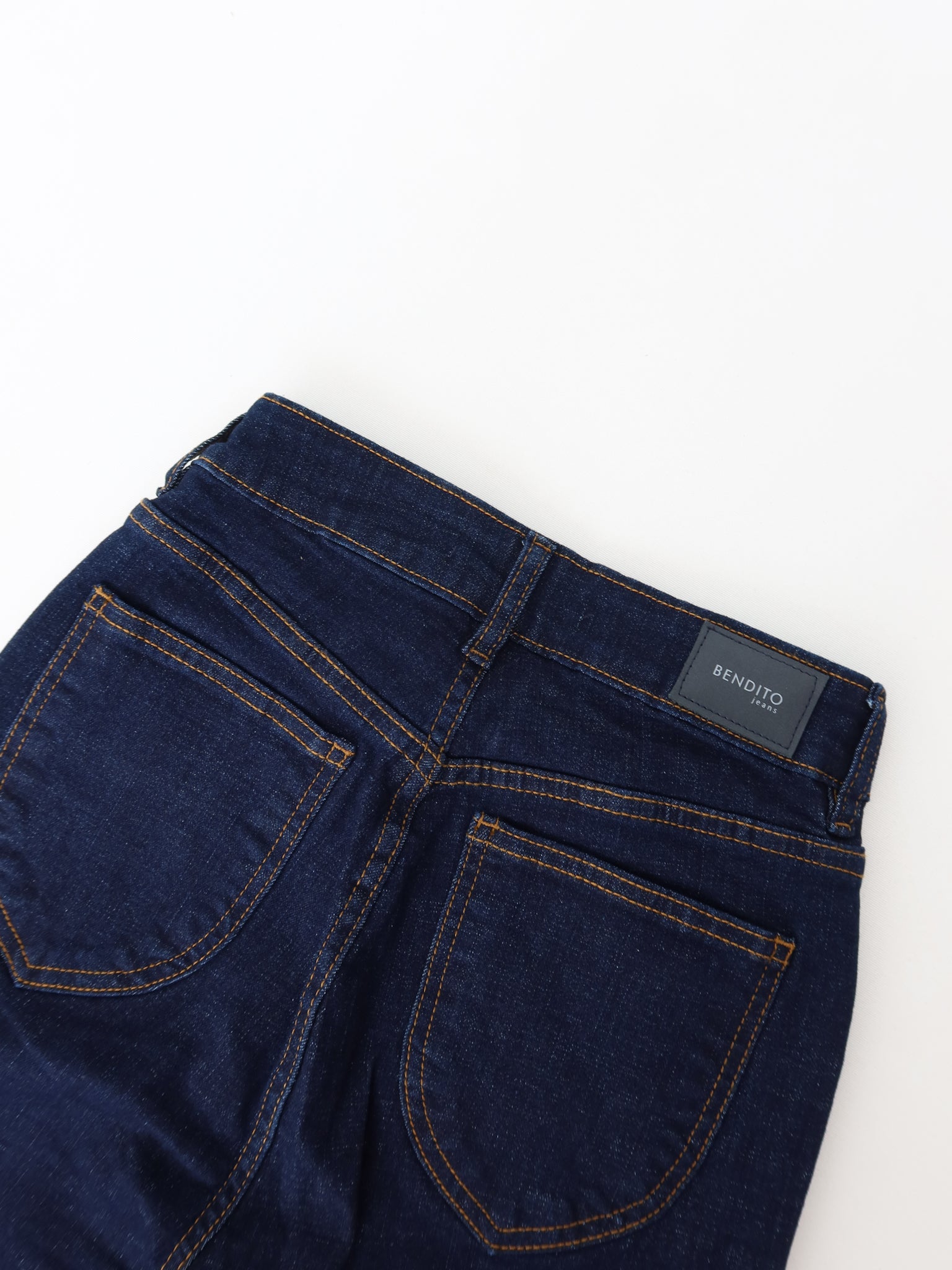 Bootcut regular jeans azul oscuro