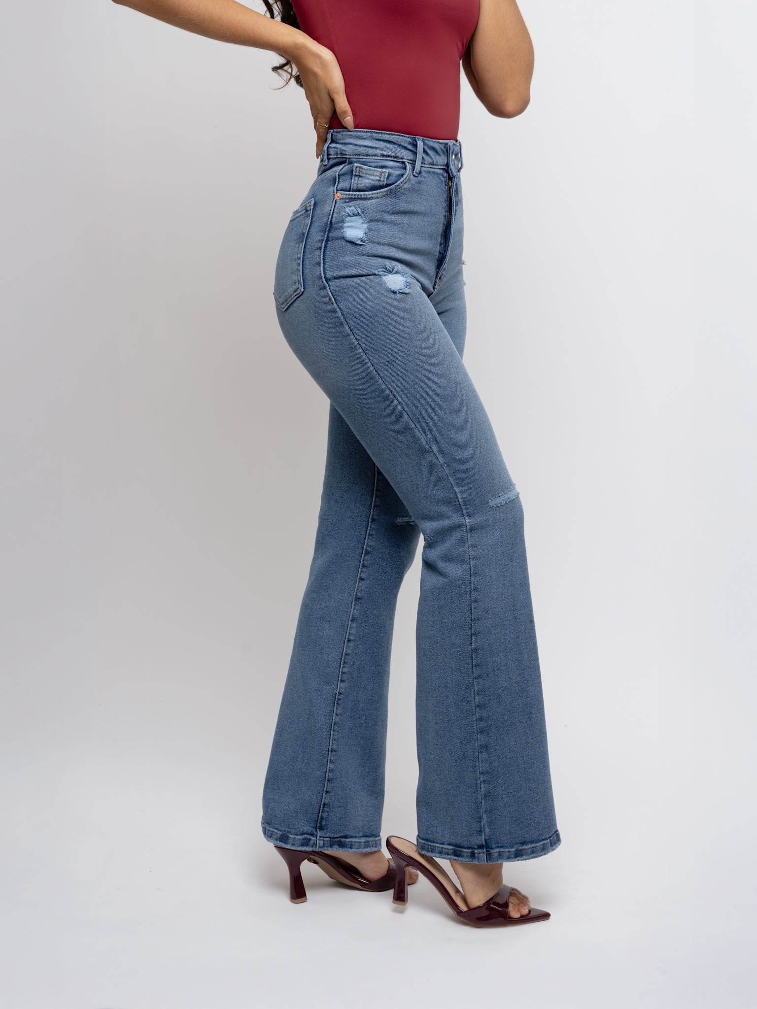Boot cut jeans Destroyed long azul medio