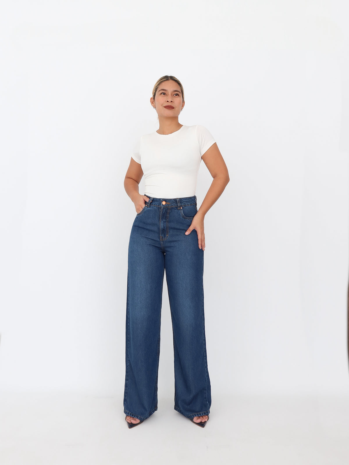 Wide leg regular jeans liviano azul jaspeado