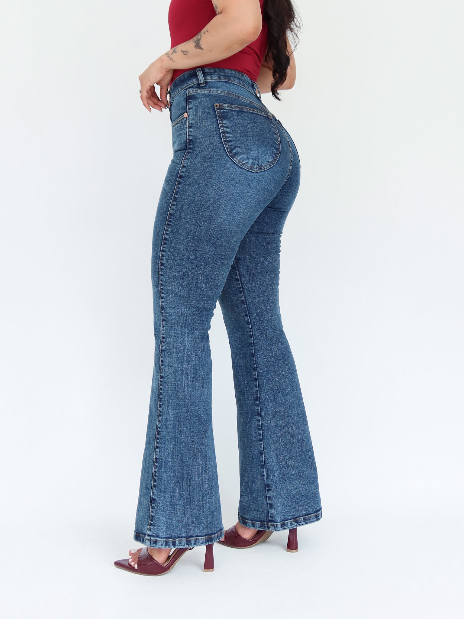 Bootcut regular jeans bigotes azul