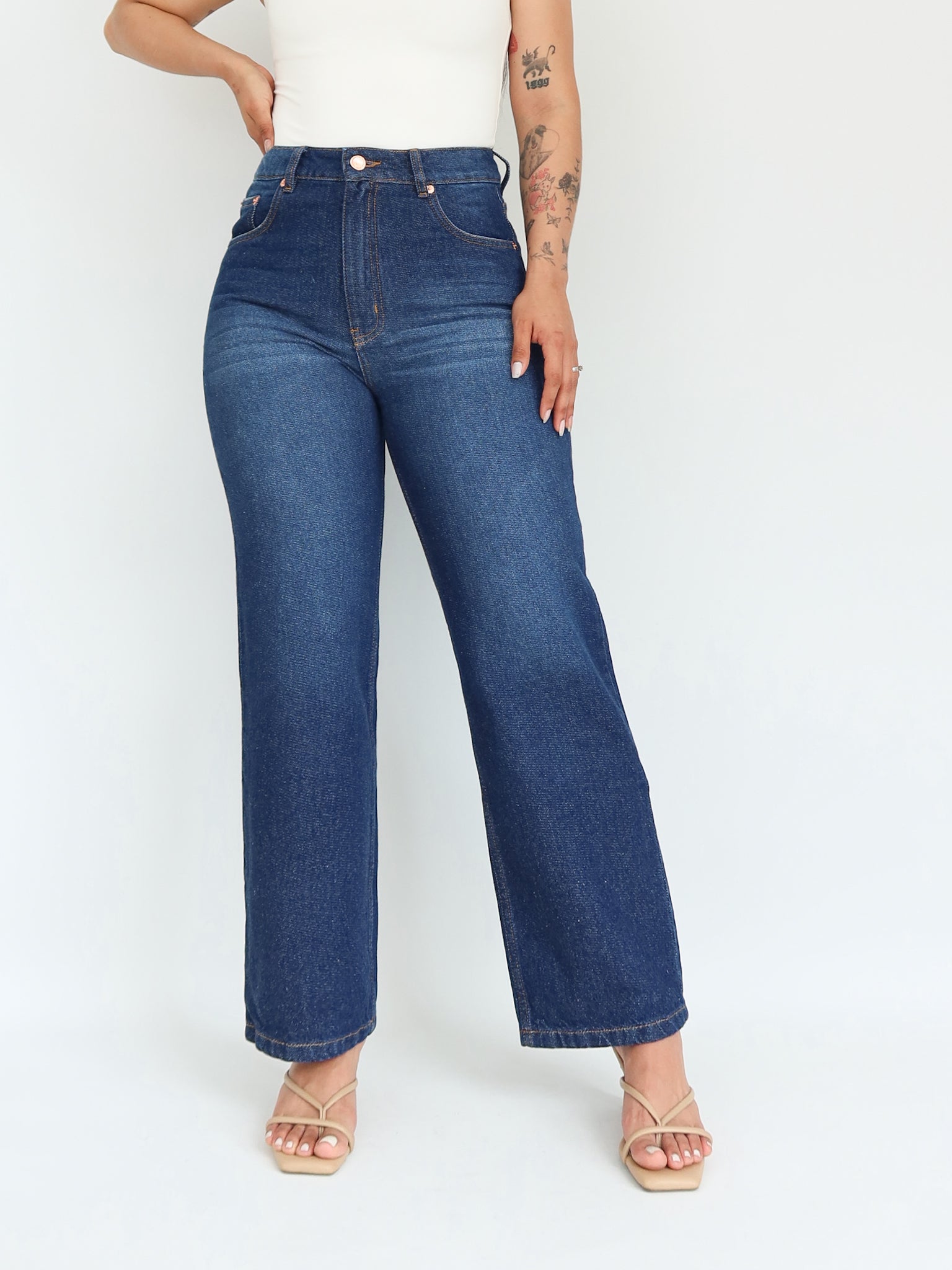 Mini mom straight jeans azul