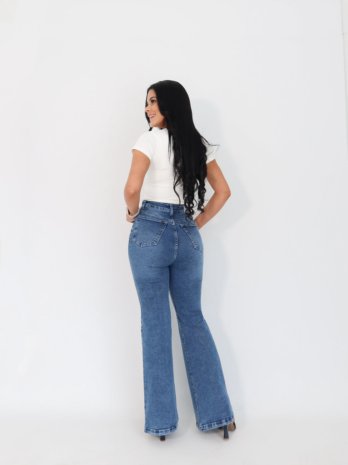 Flare regular jeans azul jaspeado