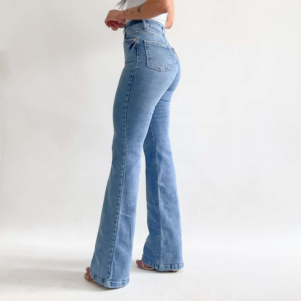 Bootcut jeans clásico long con flecha azul claro