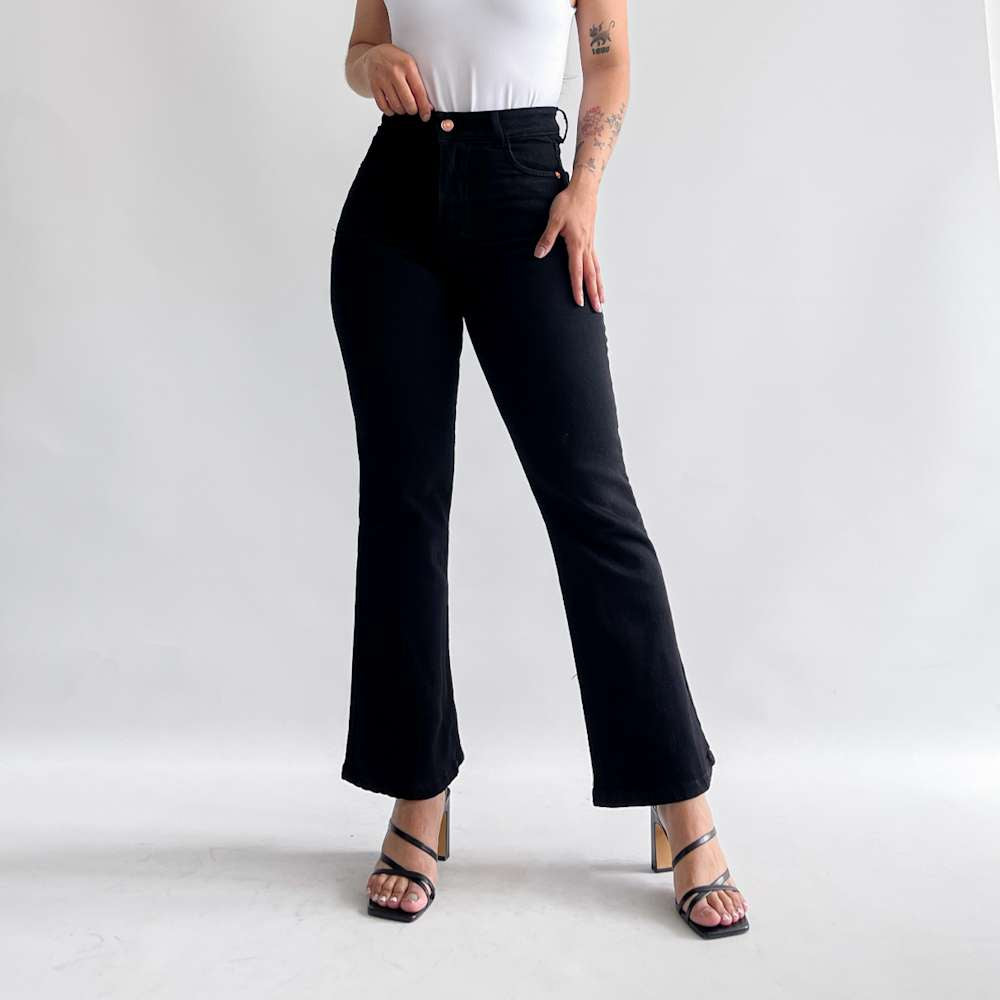 Mini boot cut