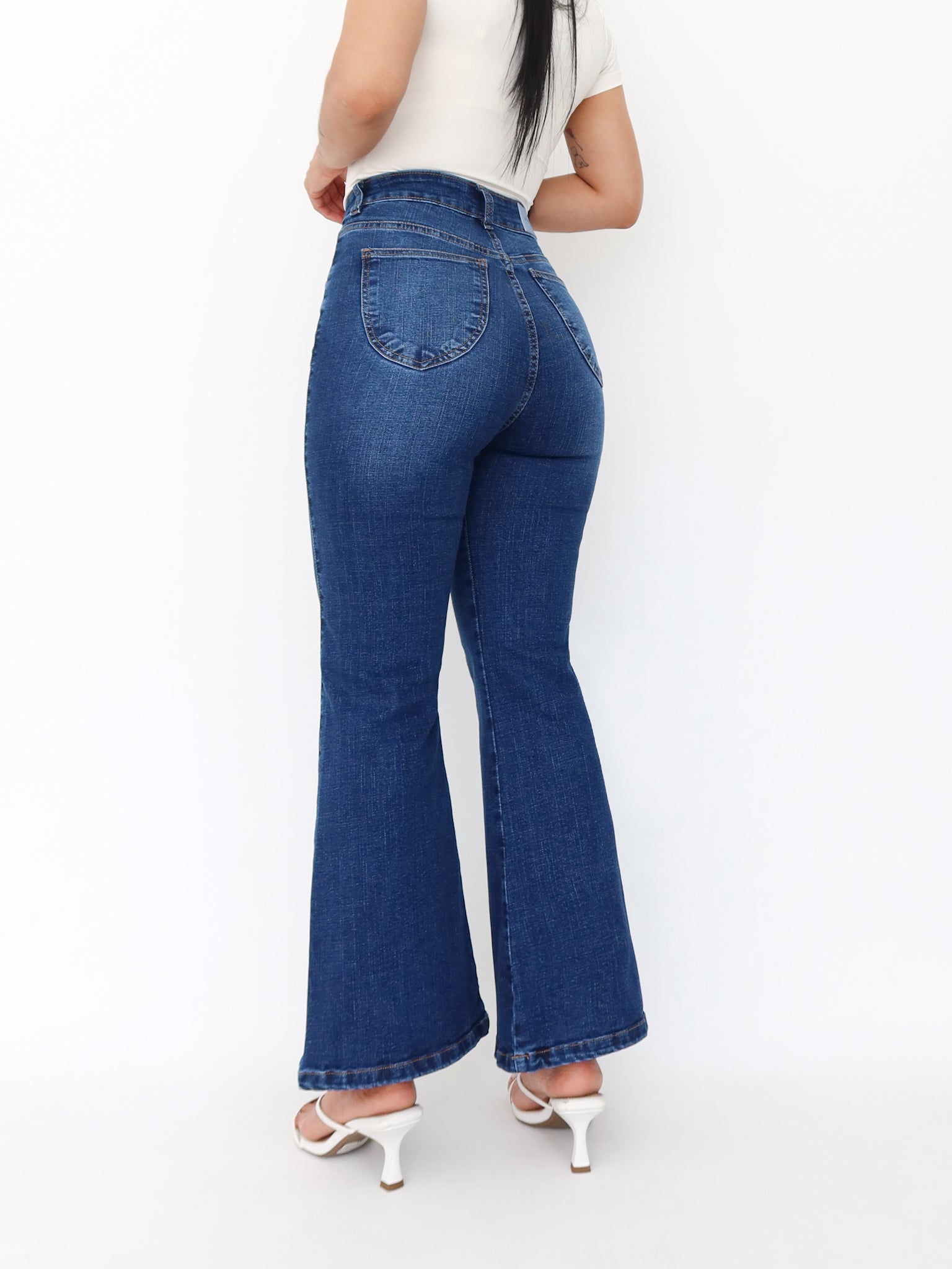 Mini flare jeans bigotes azul
