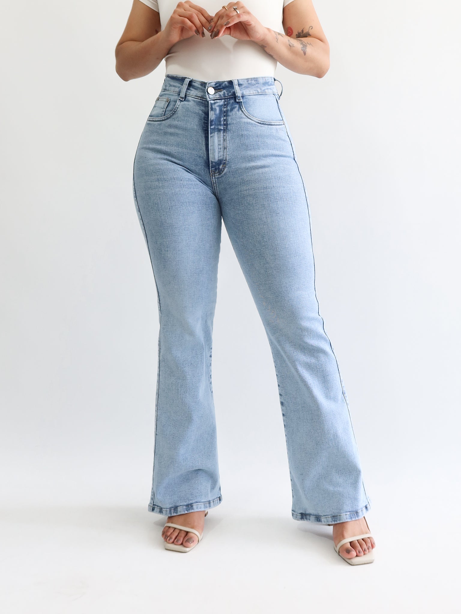 Bootcut jeans regular bigote azul hielo