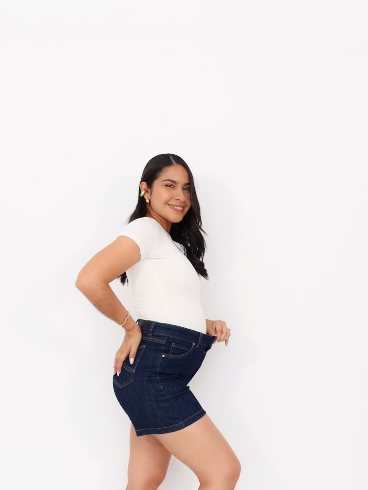 Short tiro alto jeans azul oscuro