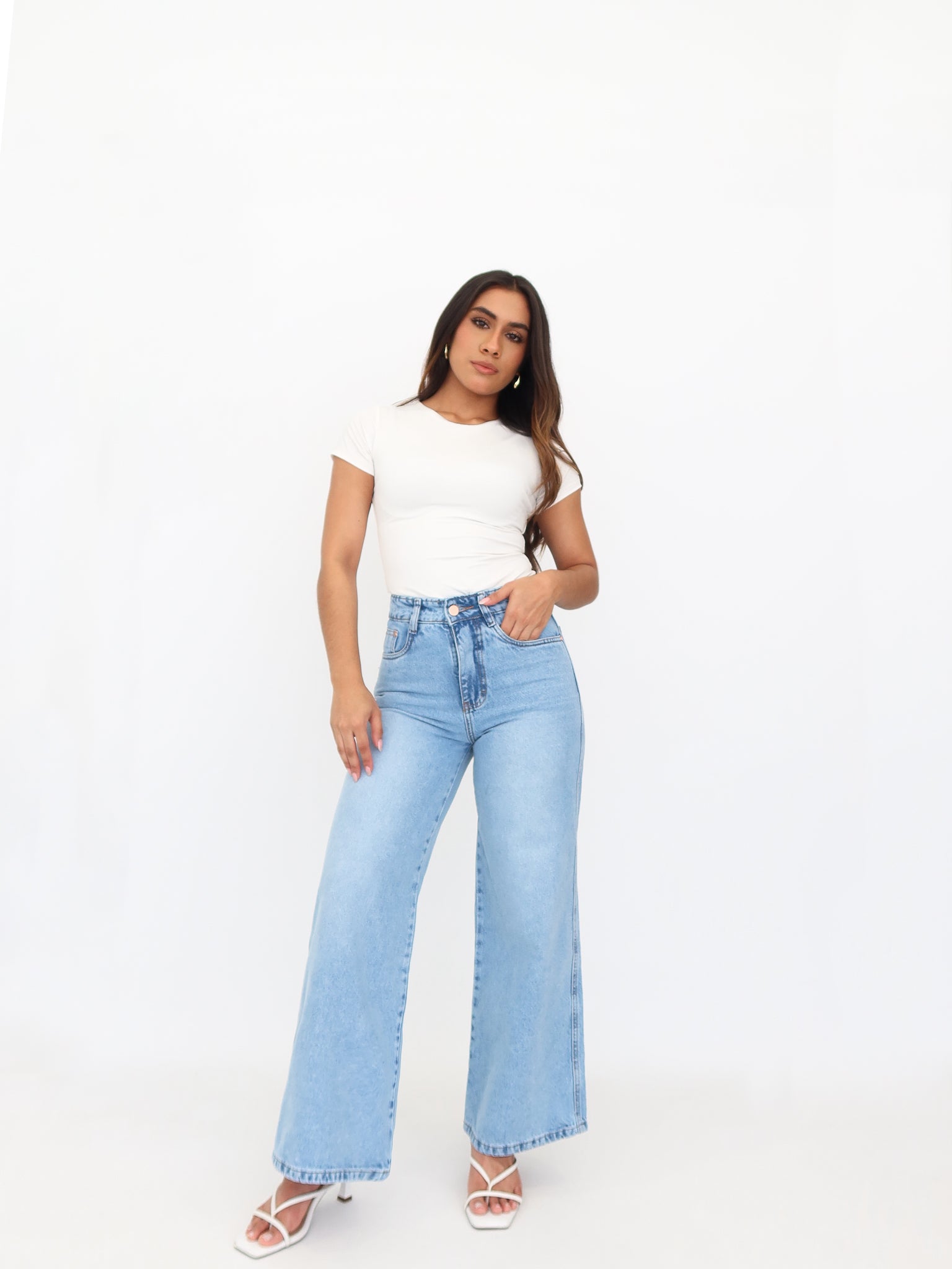 Mini wide leg jeans azul hielo