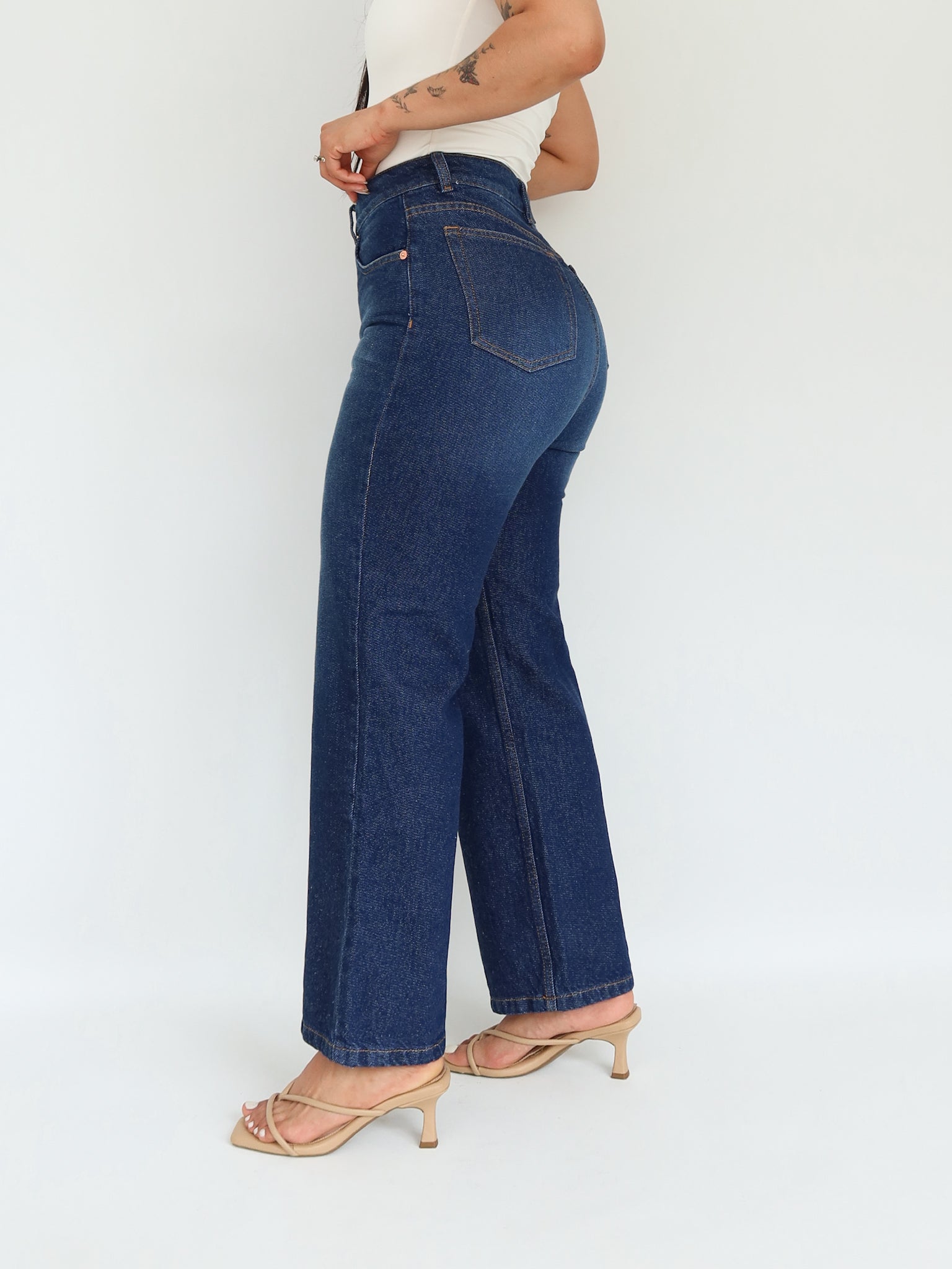 Mini mom straight jeans azul