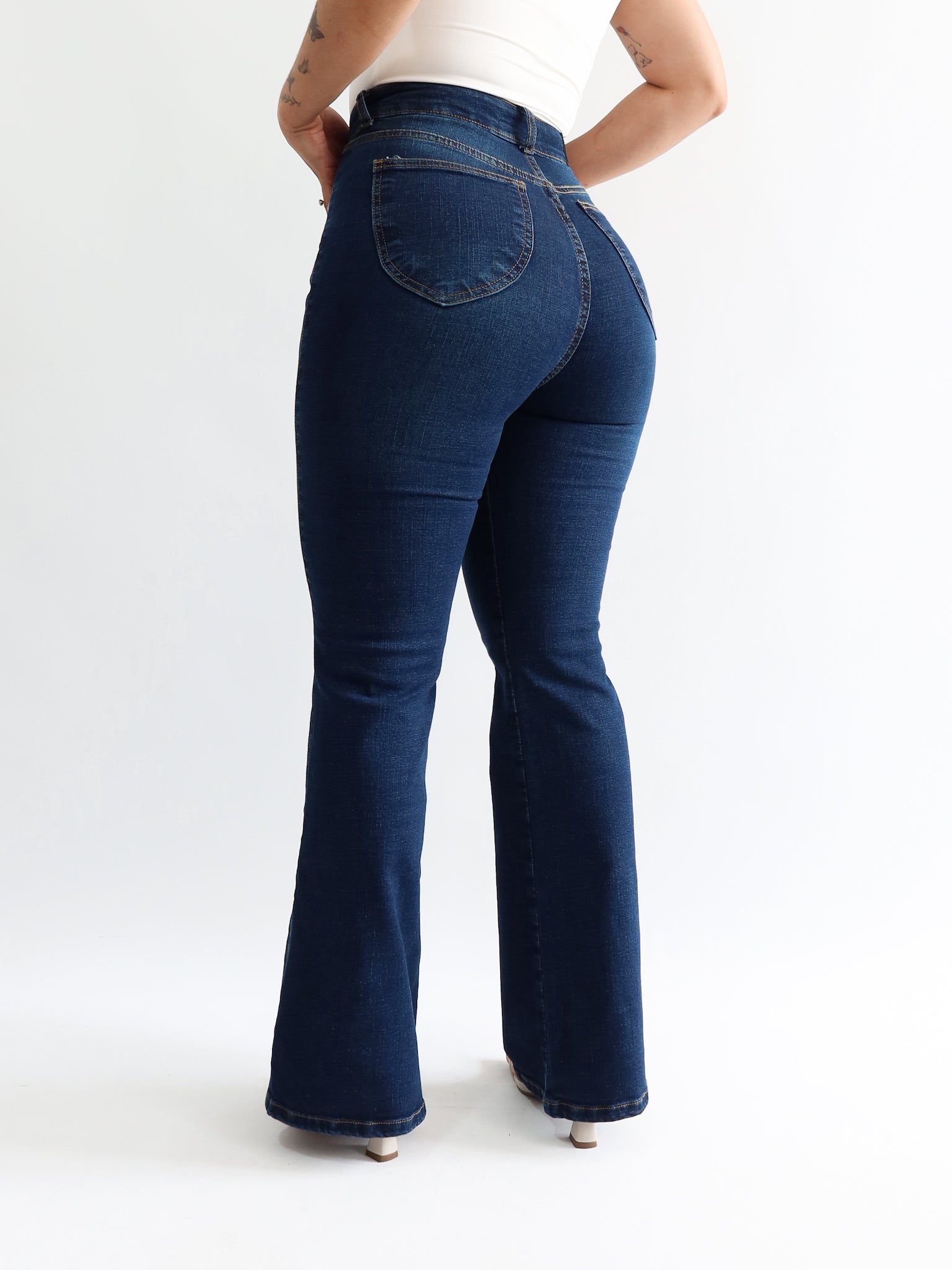Bootcut jeans regular bigote azul oscuro