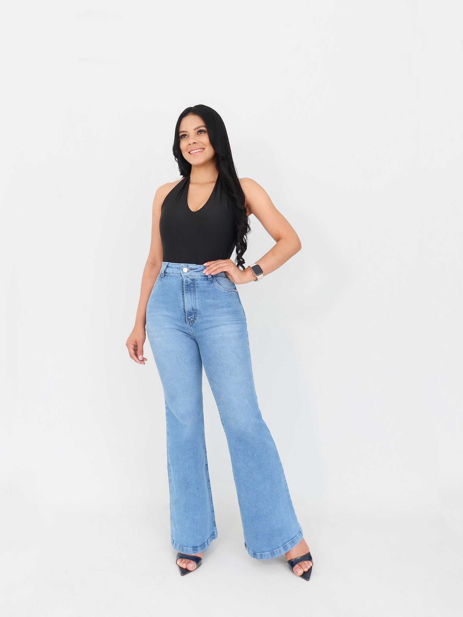 Flare regular jeans azul claro