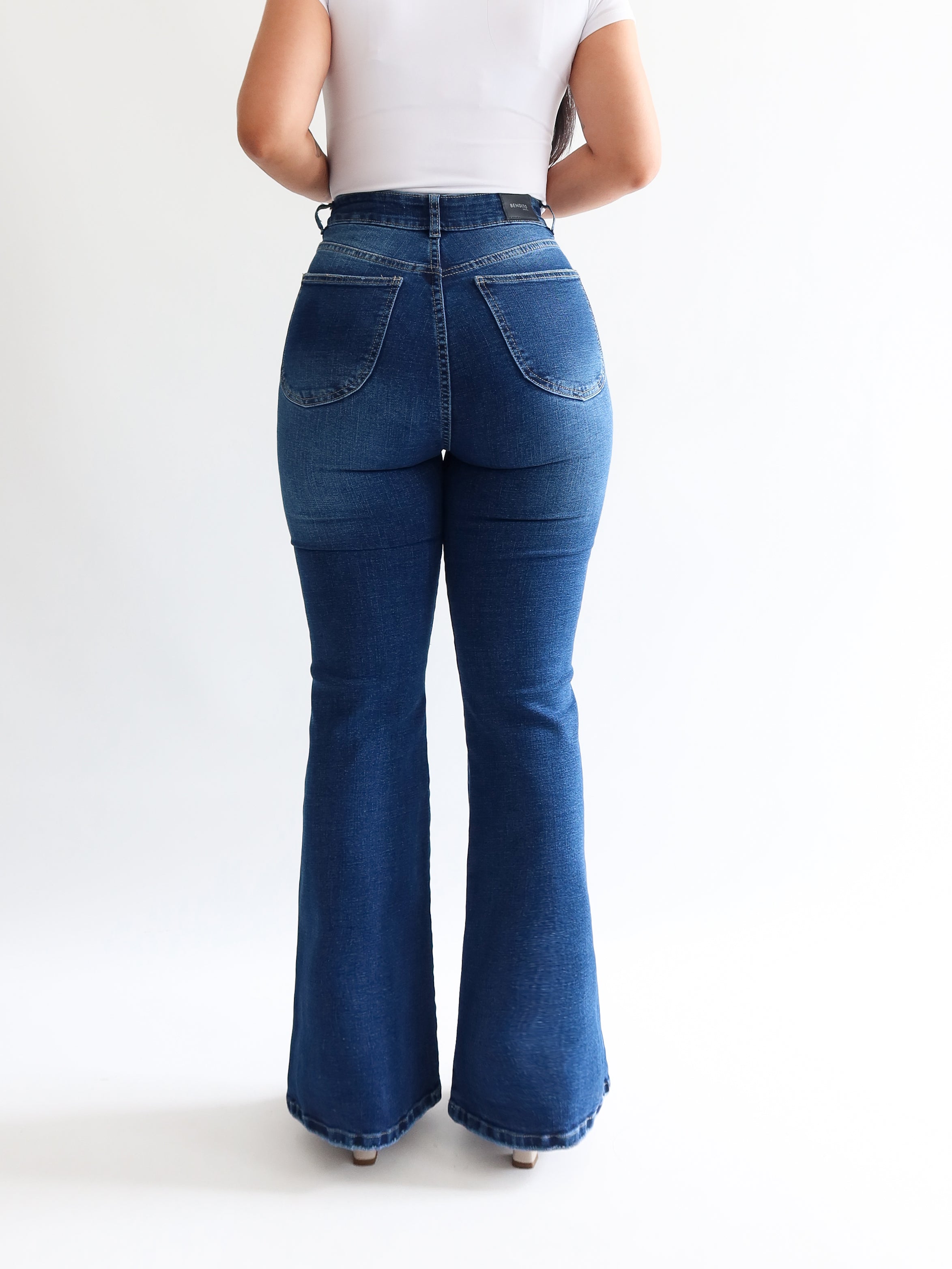 Flare jeans regular azul rasgado