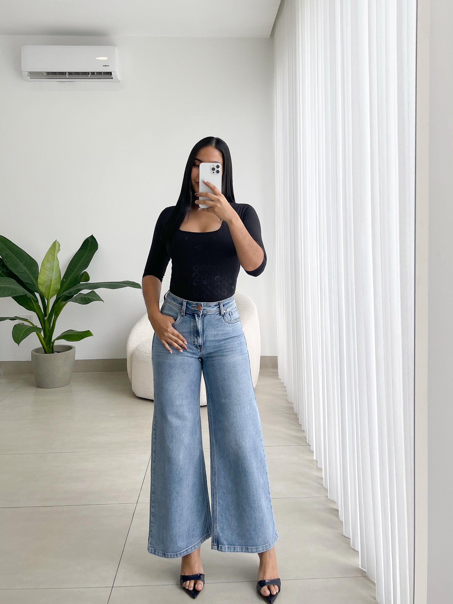 Mini wide leg jeans stretch azul claro
