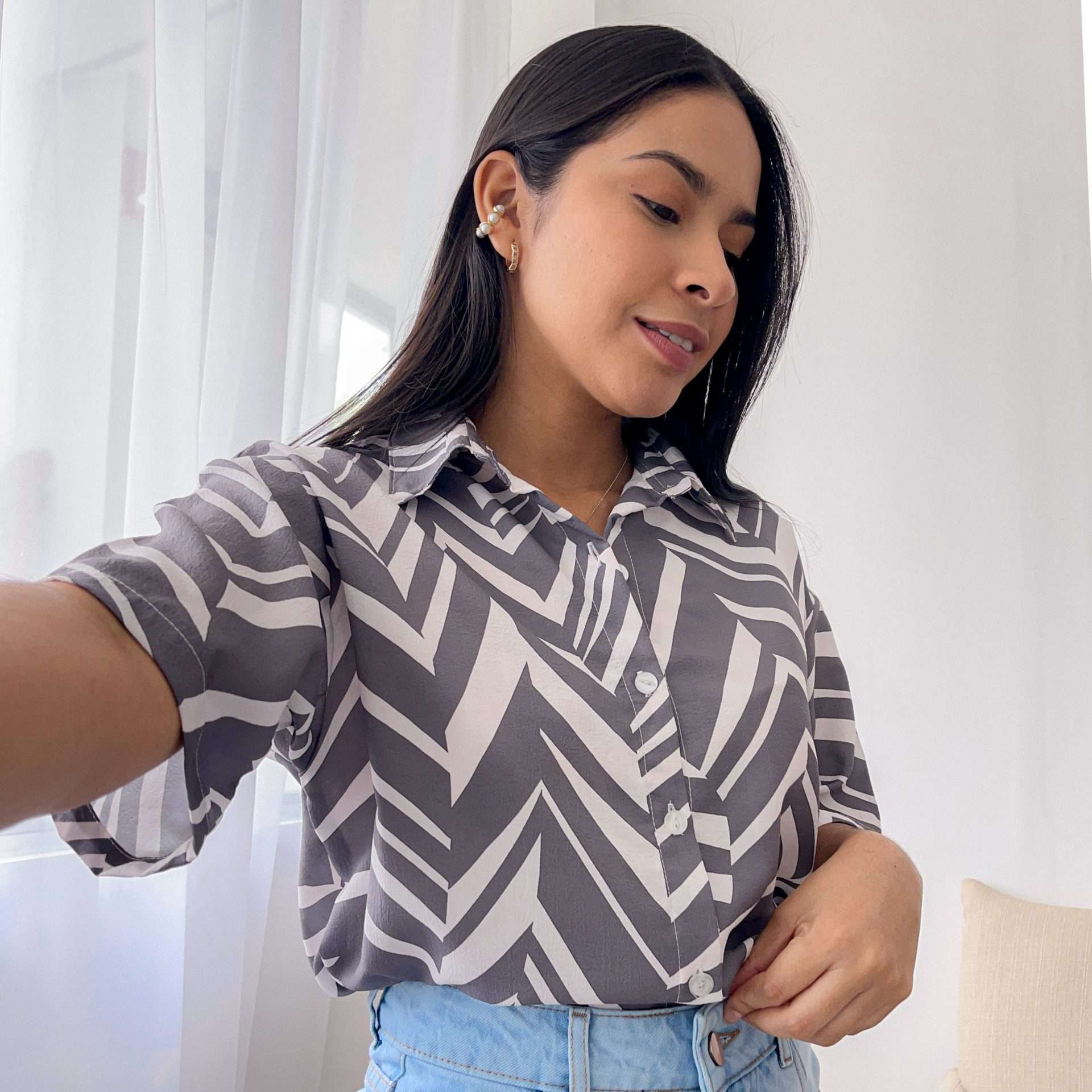 Camisa manga corta cebra gris