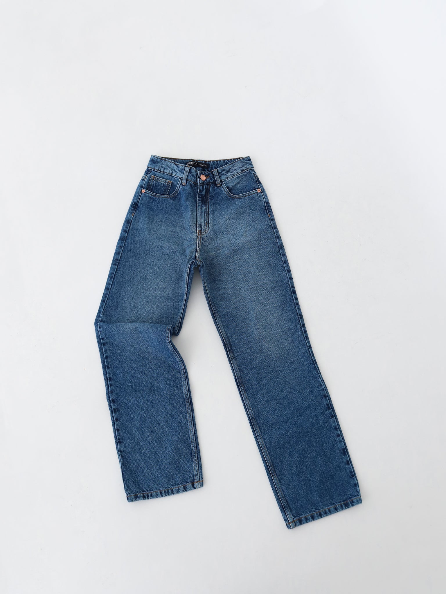 Mom straight regular azul medio