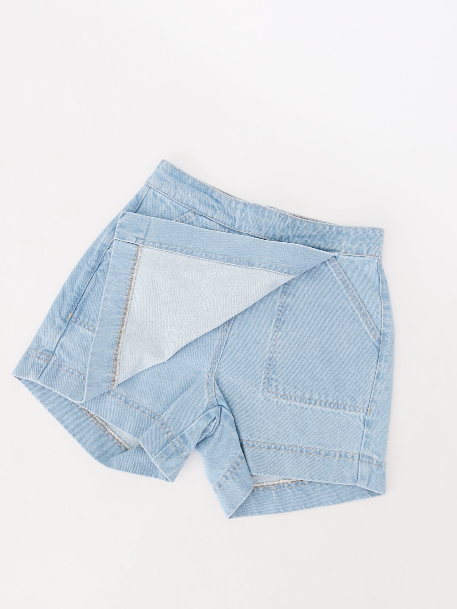 Falda short topacio azul hielo