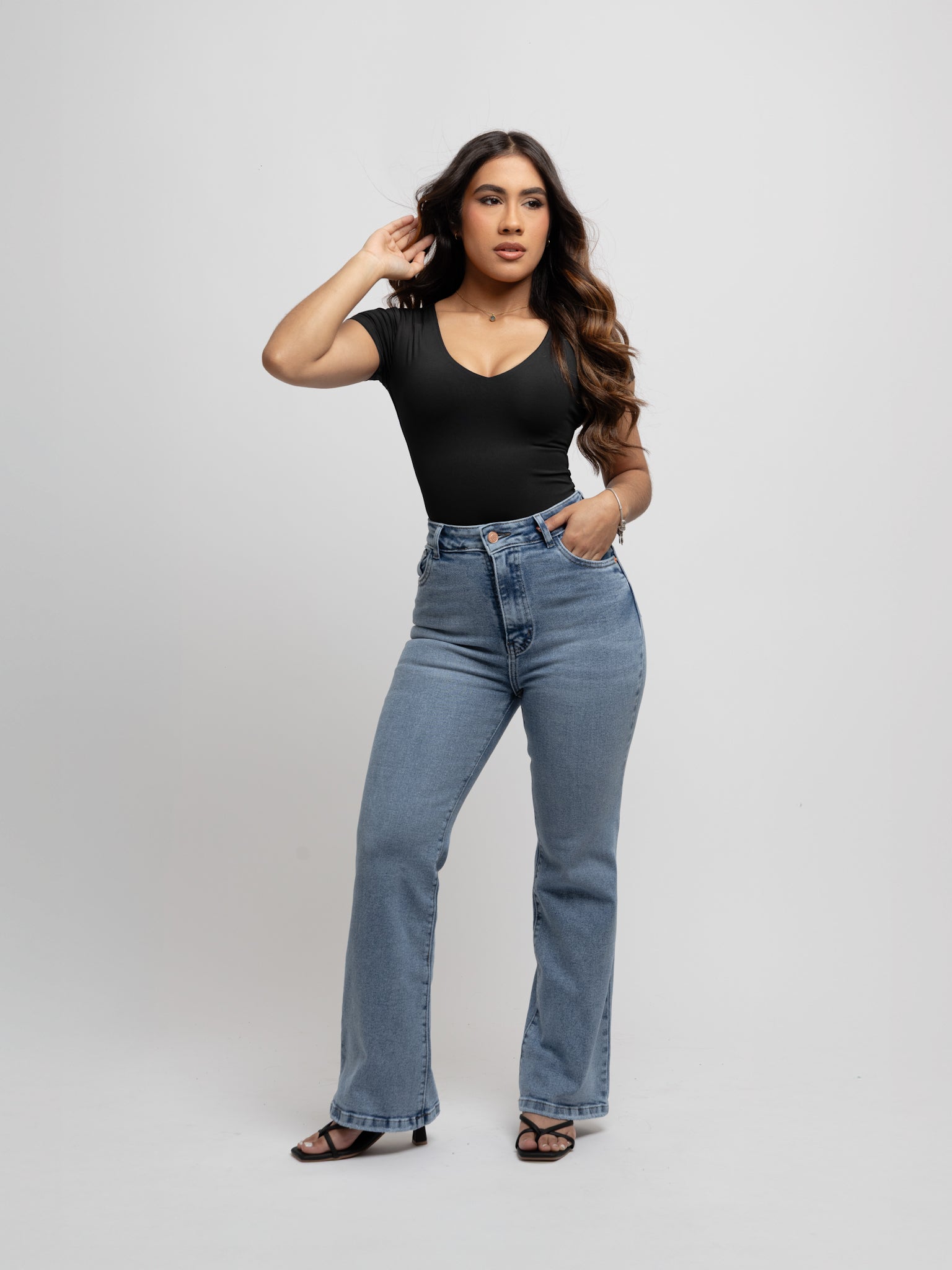 Mini bootcut jeans bigotes azul claro